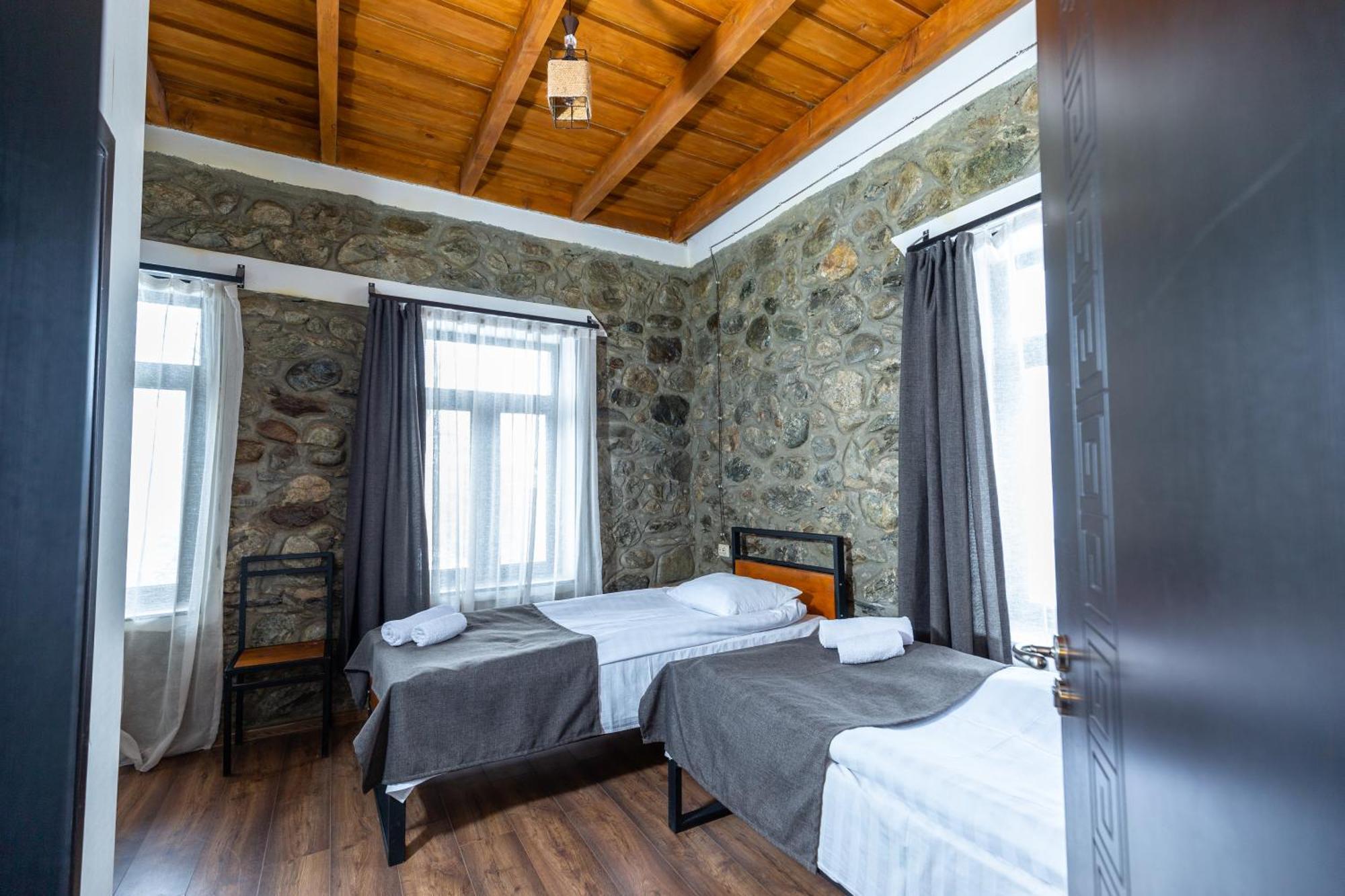 Mestia Hotel Amirani Dış mekan fotoğraf